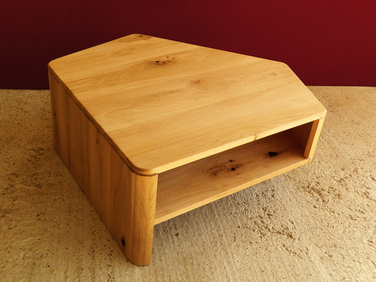 Masă de cafea din stejar cu formă de poligon neregulat